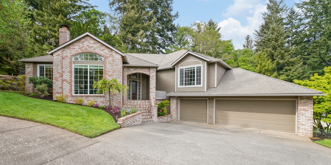 the best neighborhoods in Salem Oregon like this house in Cambridge
